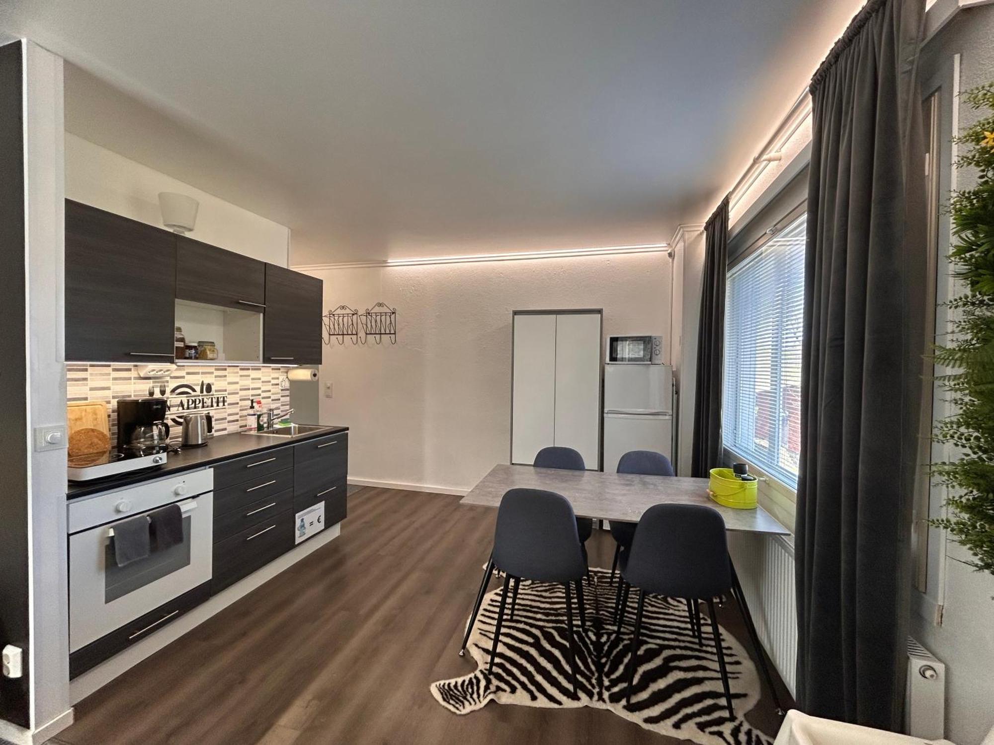 Chillout Studio Apartment ลาห์ตี ภายนอก รูปภาพ